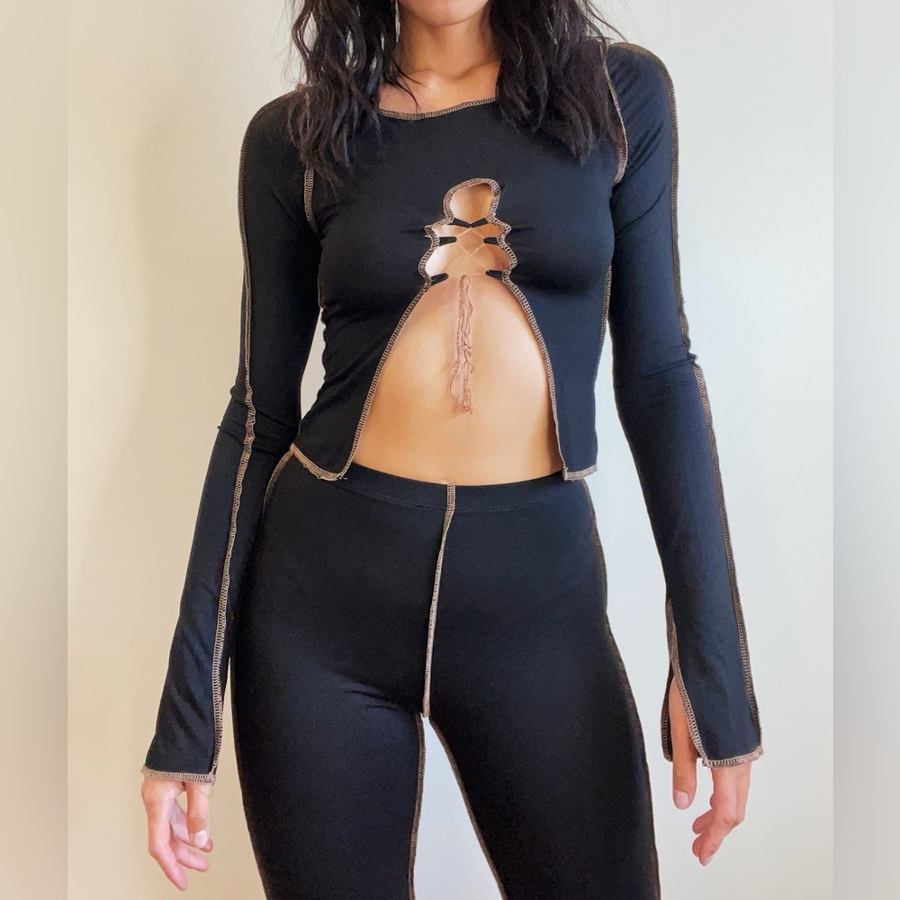 Black matching bodycon set 🌚